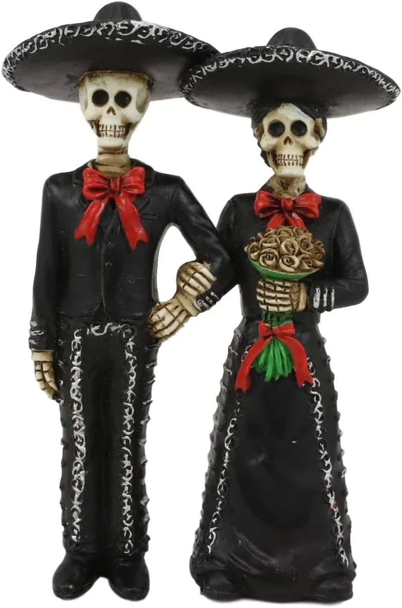 Day of the Dead Mariachi Couple - Chile Mojo