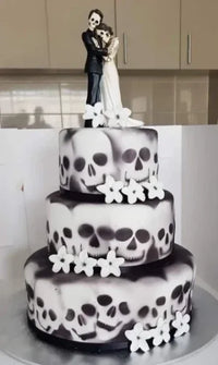 Day of the Dead figurine - wedding couple embracing - Chile Mojo